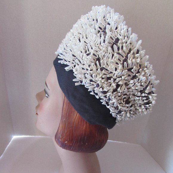SALE Vintage 1960 Era Bubble Hat White Loops Navy Band Cain Sloan Co - Picture 9 of 10